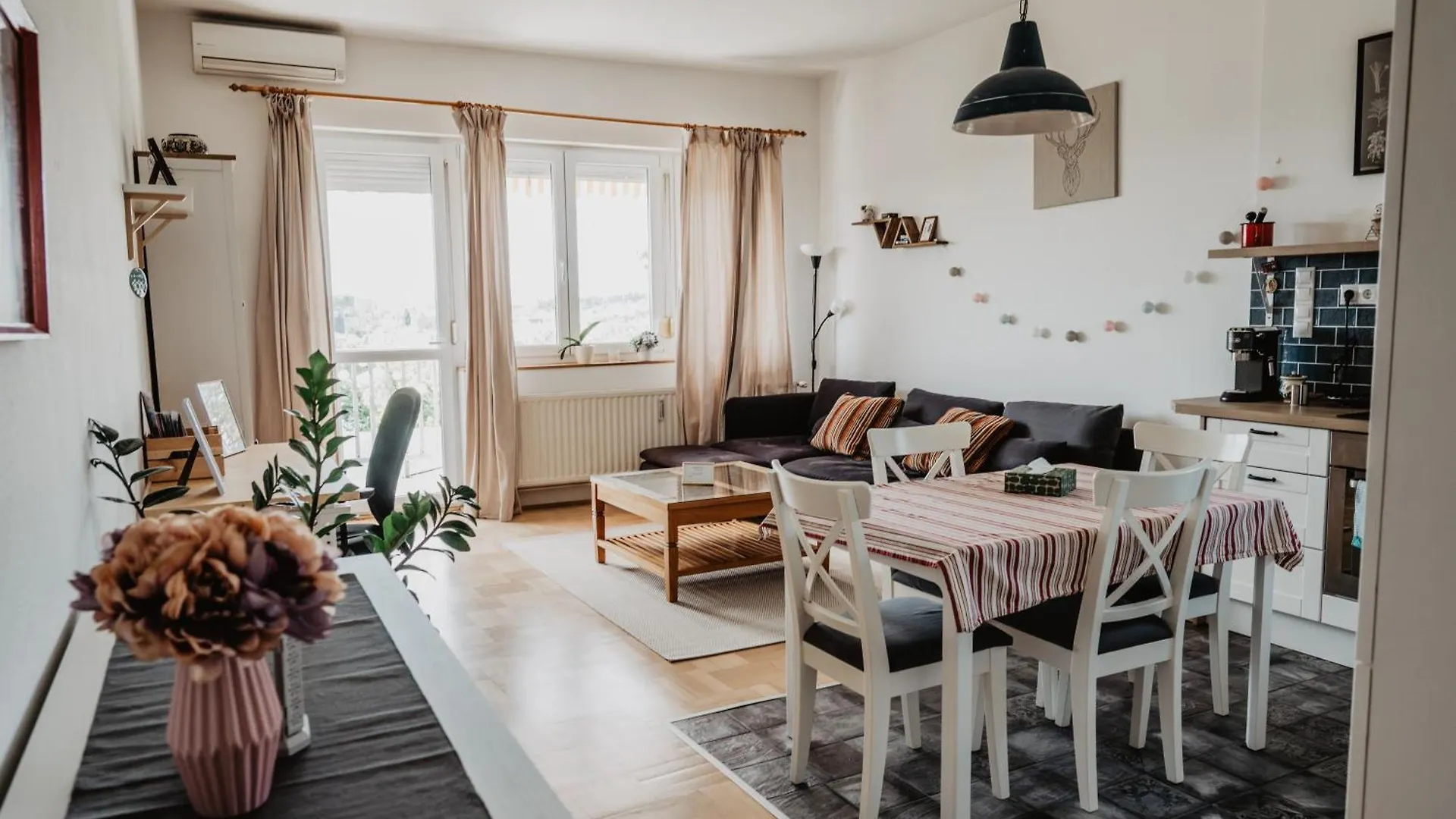Buda Hill View Apartment Budapest Hungary